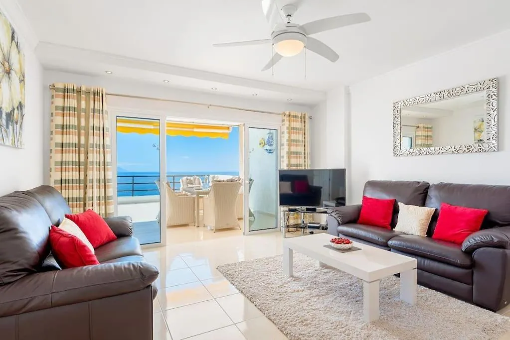 2Bdr Waves & Cliffs Getaway Apartment Acantilado de los Gigantes