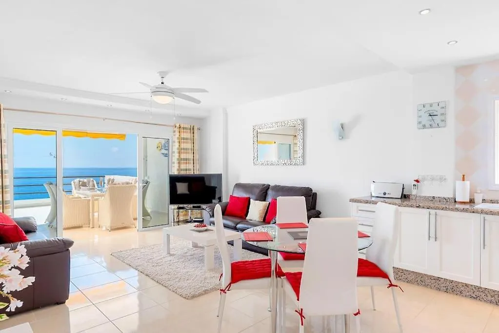 2Bdr Waves & Cliffs Getaway Apartment Acantilado de los Gigantes Spain