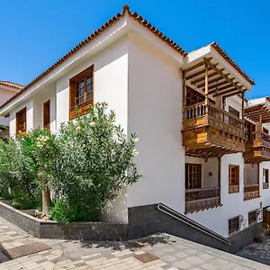 Cozy Two Bedrooms In The Heart Of Gigantes Acantilado de los Gigantes